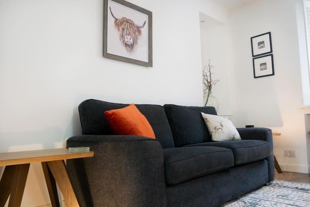 Central 2 Bedroom Luxury Home Close To River Ness Ίνβερνες Εξωτερικό φωτογραφία