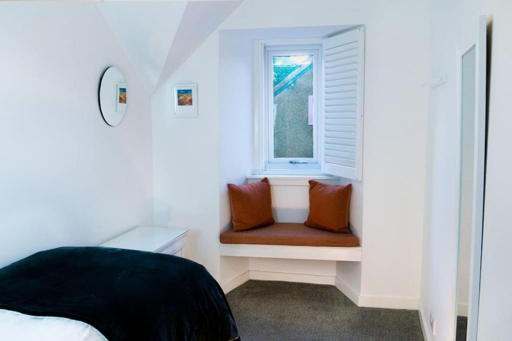 Central 2 Bedroom Luxury Home Close To River Ness Ίνβερνες Εξωτερικό φωτογραφία